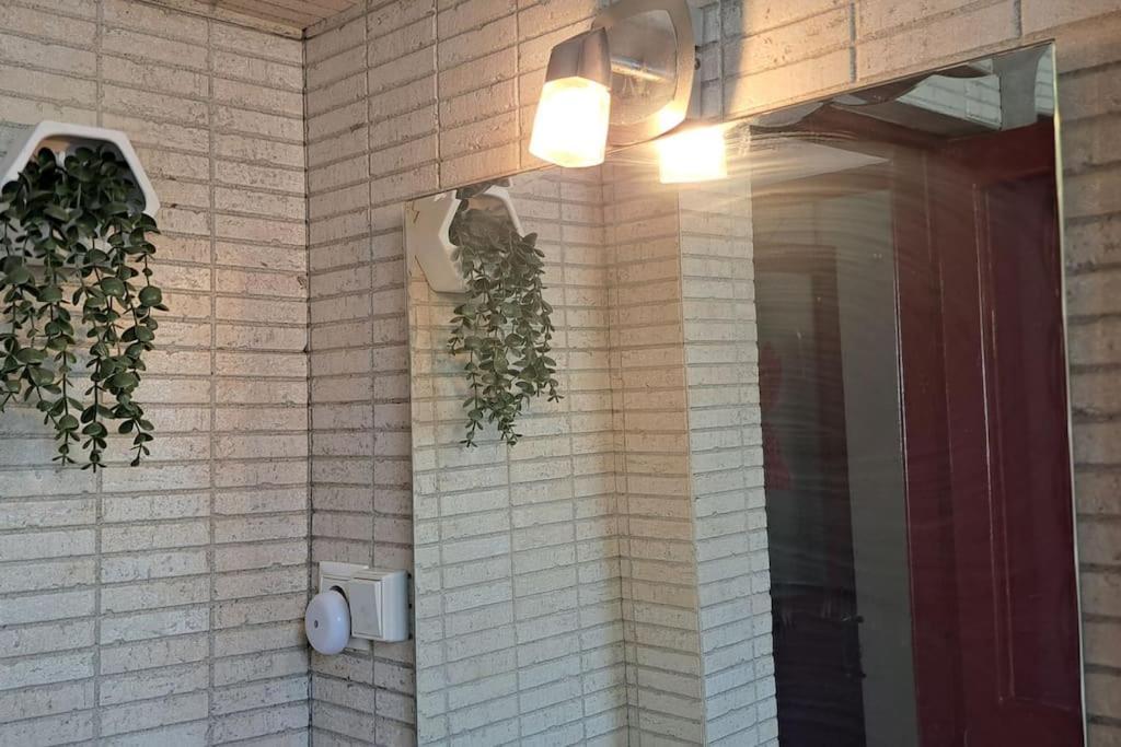 Mendes Family Homestay - B&B In The Heart Of 普拉亚 外观 照片