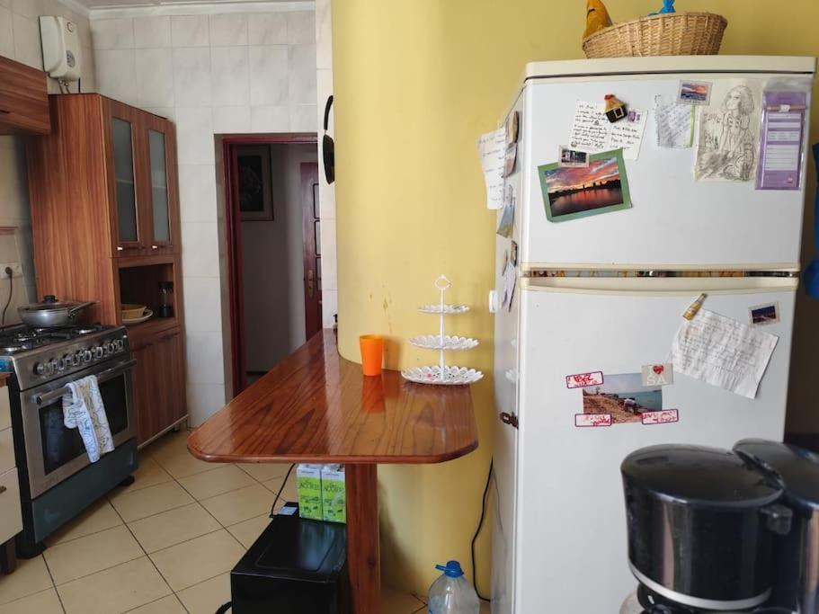 Mendes Family Homestay - B&B In The Heart Of 普拉亚 外观 照片